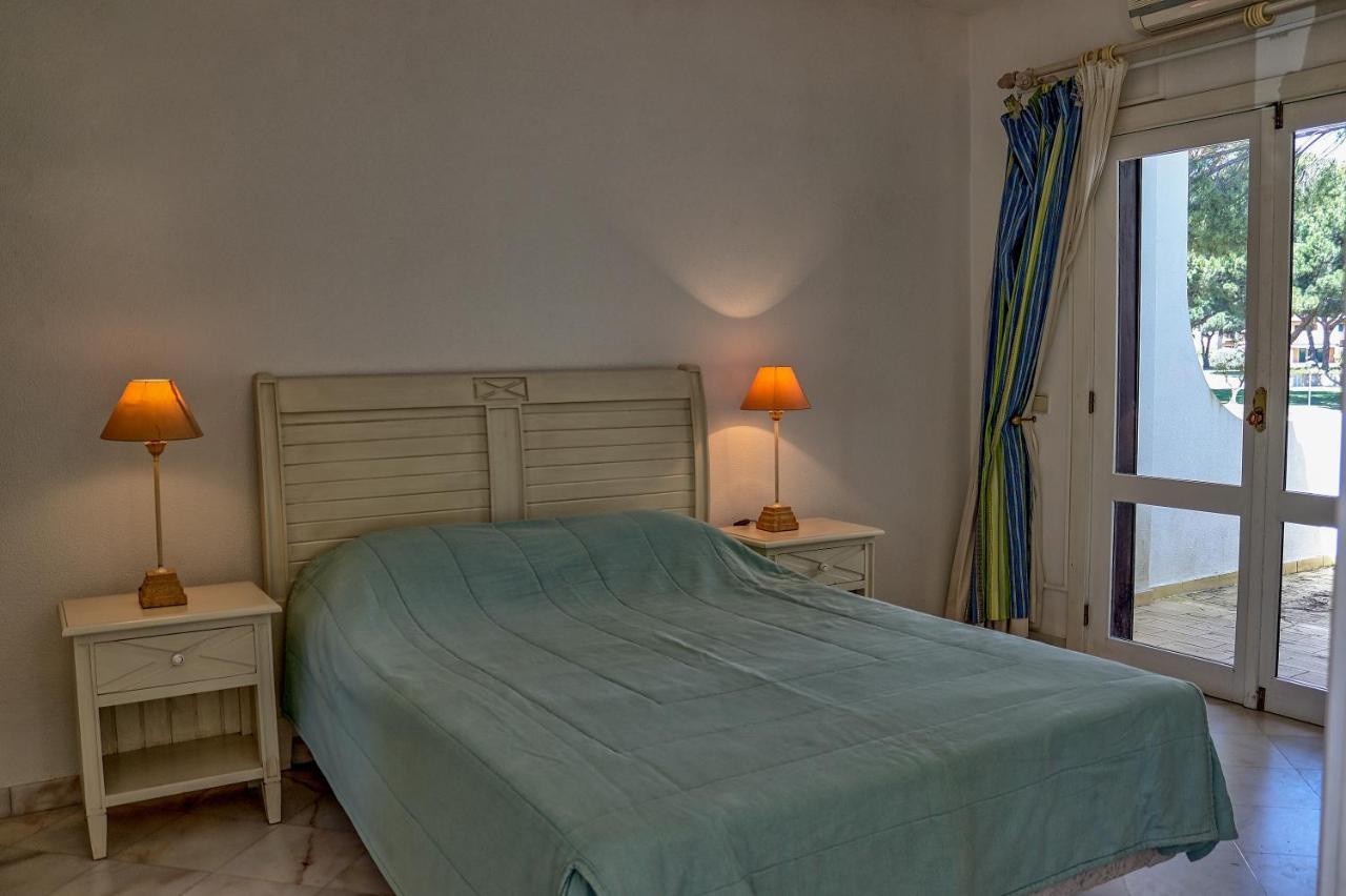 Villa V2 Duplex - Vilamoura Tennis Quarteira Bagian luar foto